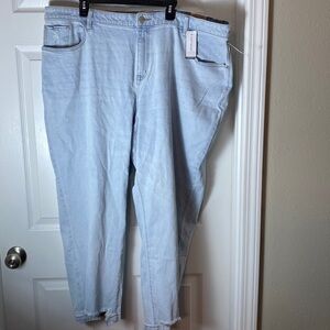 Lane Bryant Mid Rise Straight Ankle Flex Magic Waistband Signature Fit Size 24